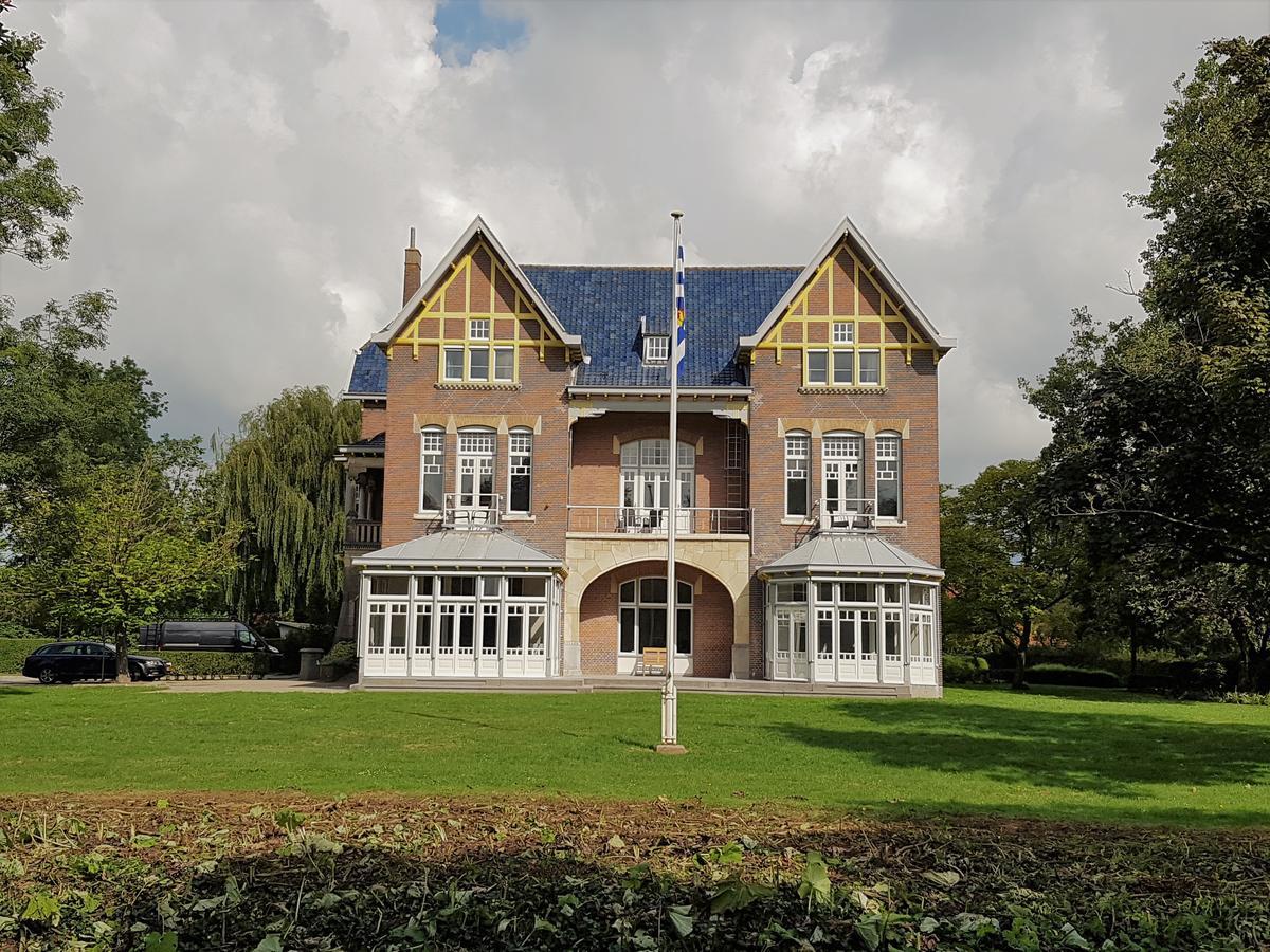 Rijksmonument Hotel De Sprenck Middelburg Luaran gambar
